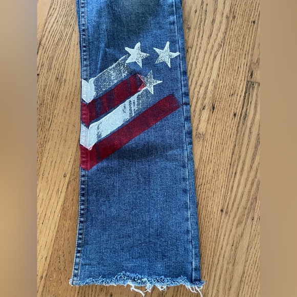 Bebe 90’s American flag jeans - Picture 3 of 9
